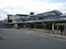 ��ˎs�@�i�q�@���R���@�o�X�̂��