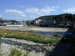 ���{�s�@�i�q�@�����@�w�t�߂�]��